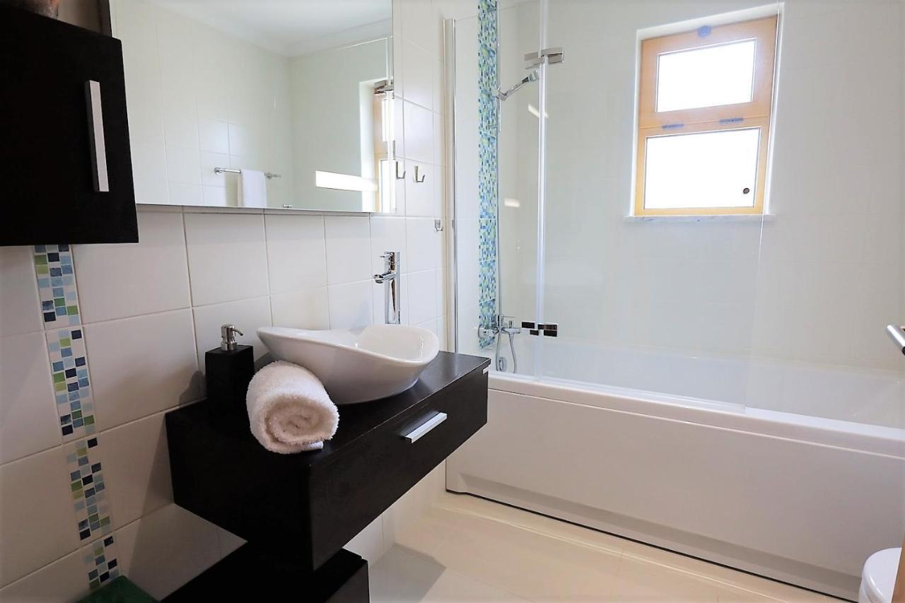 Villa House J Sao Rafael - By Bedzy à Albufeira Extérieur photo